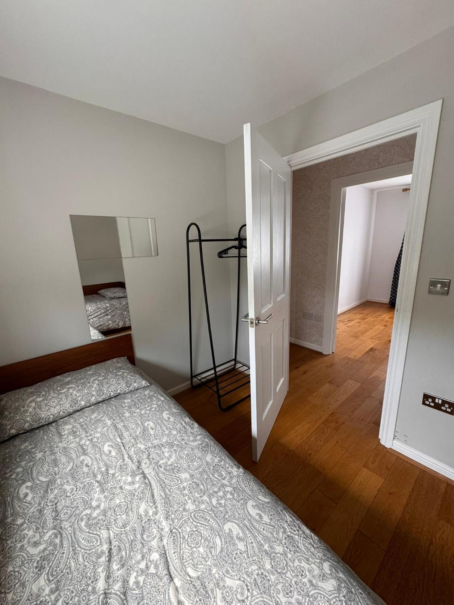 2-Bedroom Flat Walking Distance To Excel London - Perfect Location! ภายนอก รูปภาพ