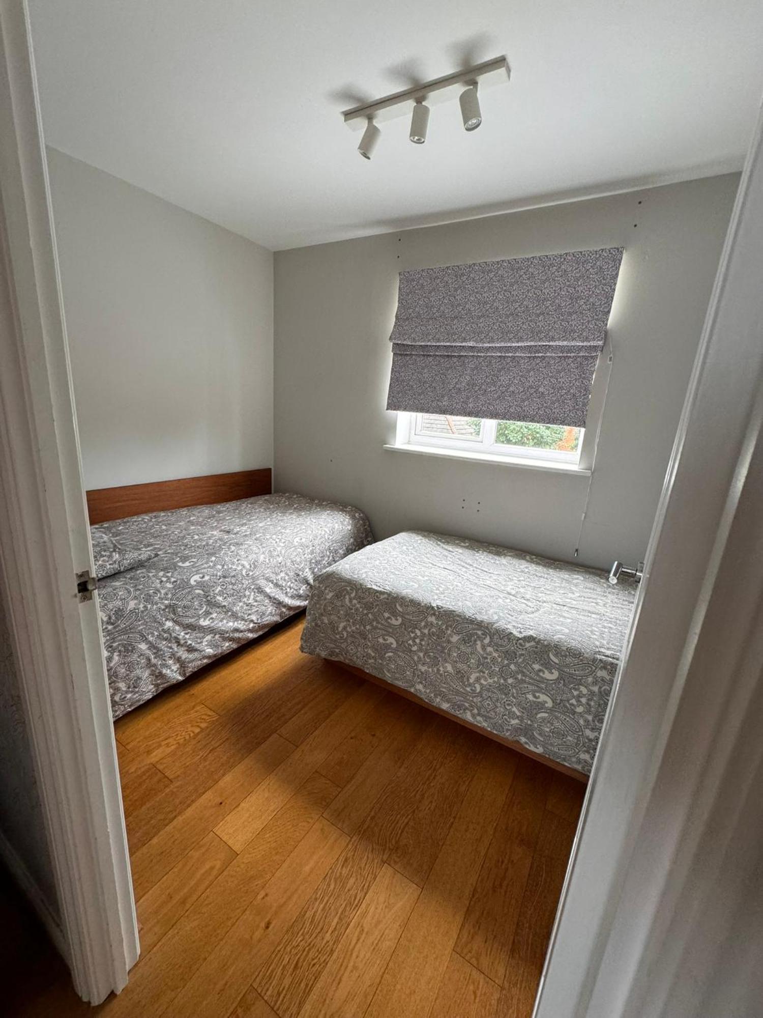 2-Bedroom Flat Walking Distance To Excel London - Perfect Location! ภายนอก รูปภาพ